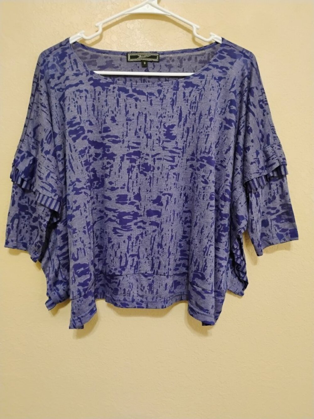Alfani Size S Purple Abstract Print Ruffle Sleeve Top Blouse